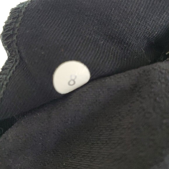 Lululemon Women's Black Ribbed Waist Zippered Hand Pockets Athletic Pants Sz 8 - Picture 4 of 4